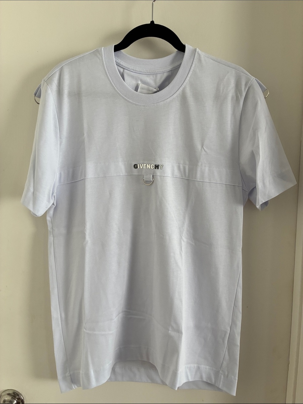 Givenchy White Short Sleeve Logo Tee with Metal Detail size small